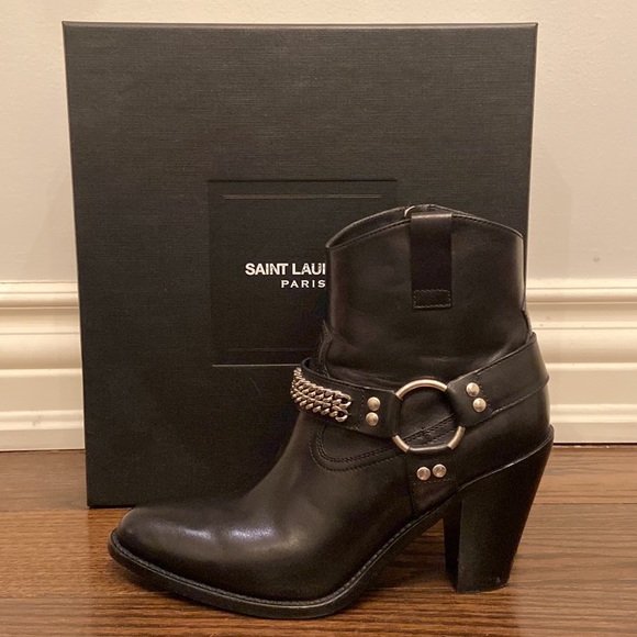 Saint Laurent Wyatt boots with chain - Picture 5 of 11